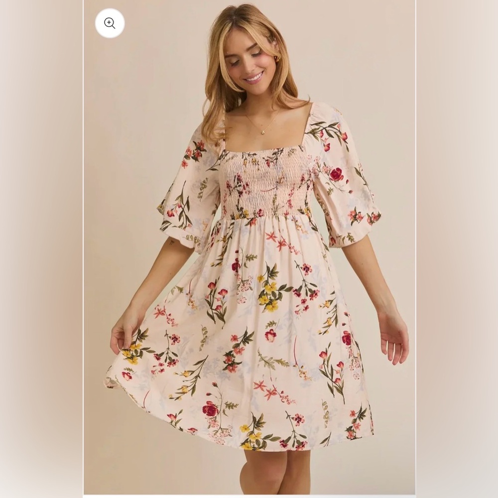 GILLI Floral Smocked Square Neck Romantic Cottagecore Elegance Mini Dress
